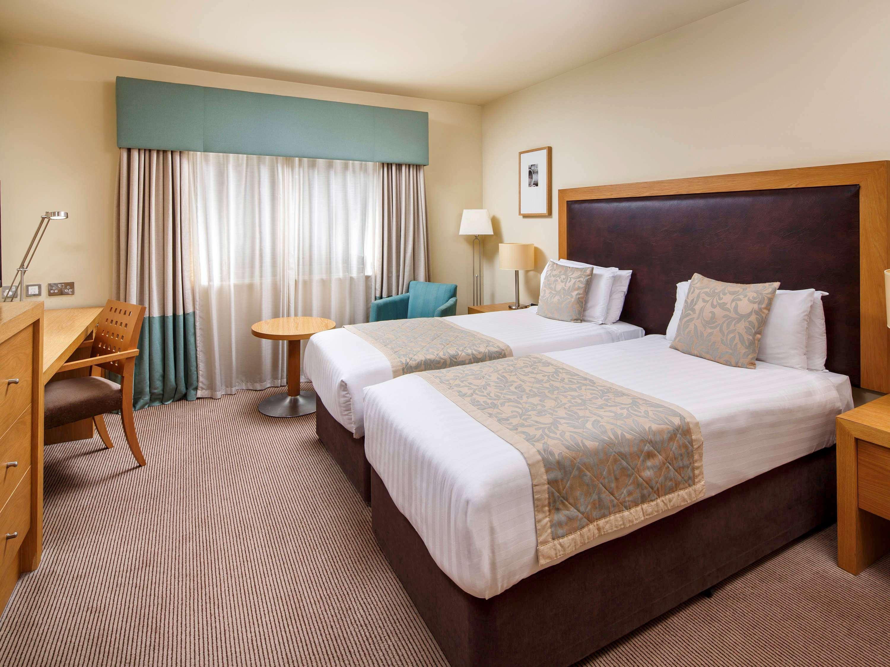 Mercure Sheffield Parkway Bagian luar foto