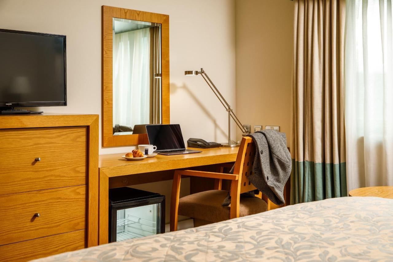 Mercure Sheffield Parkway Bagian luar foto